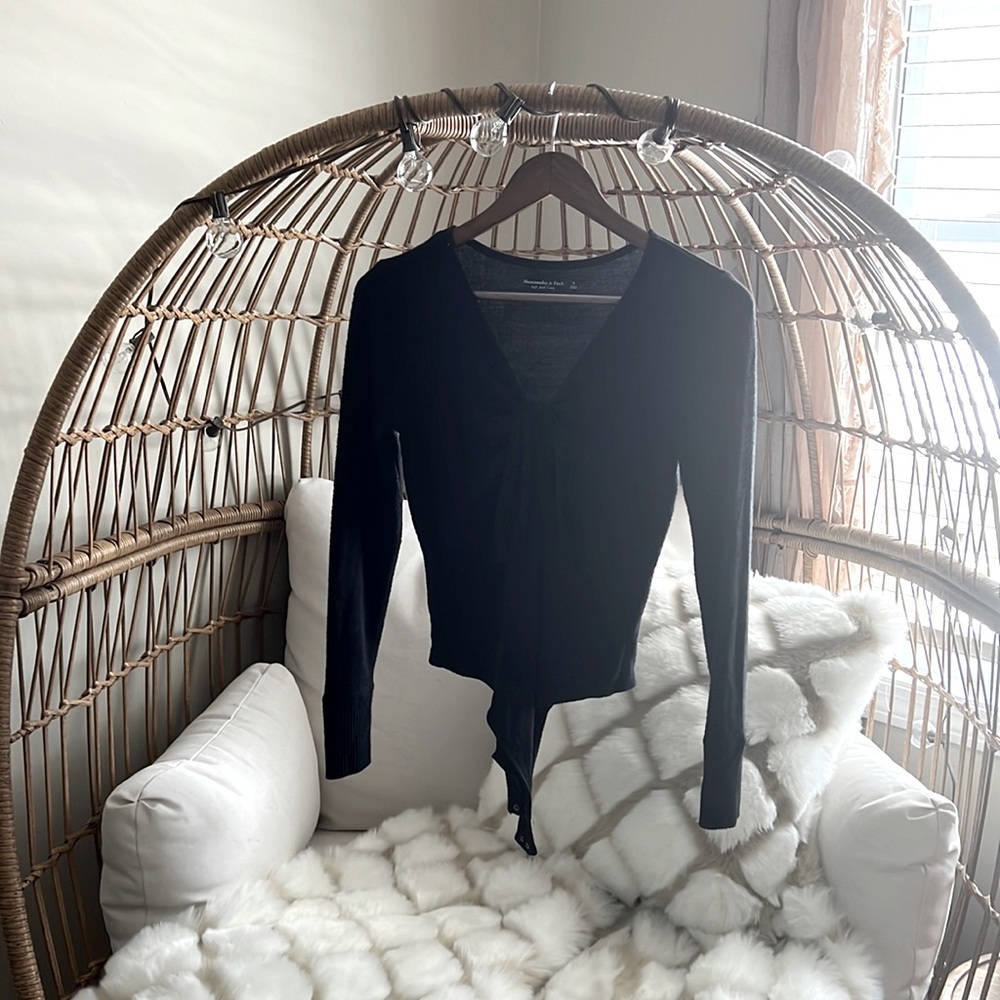Black size small long sleeve bodysuit by Abercrombie soft cozy style
